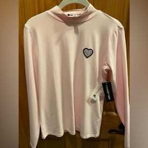 NWT Karl Lagerfeld Women's Embroidered Heart Pink Mock Turtleneck Top
